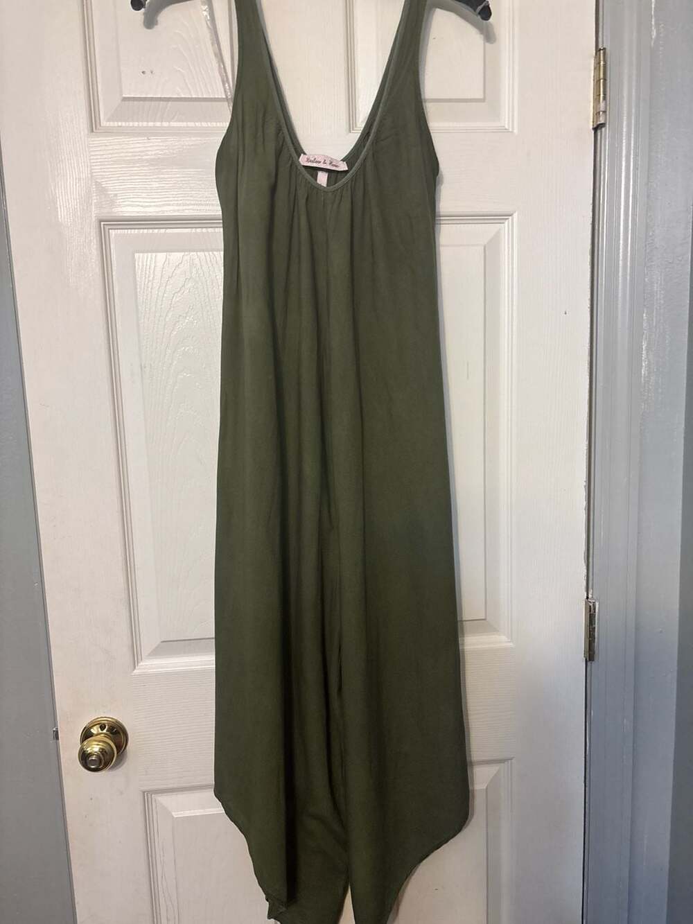 Harlow & Rose Olive Green Wide Leg Scoop Neck Jumpsuit Size L